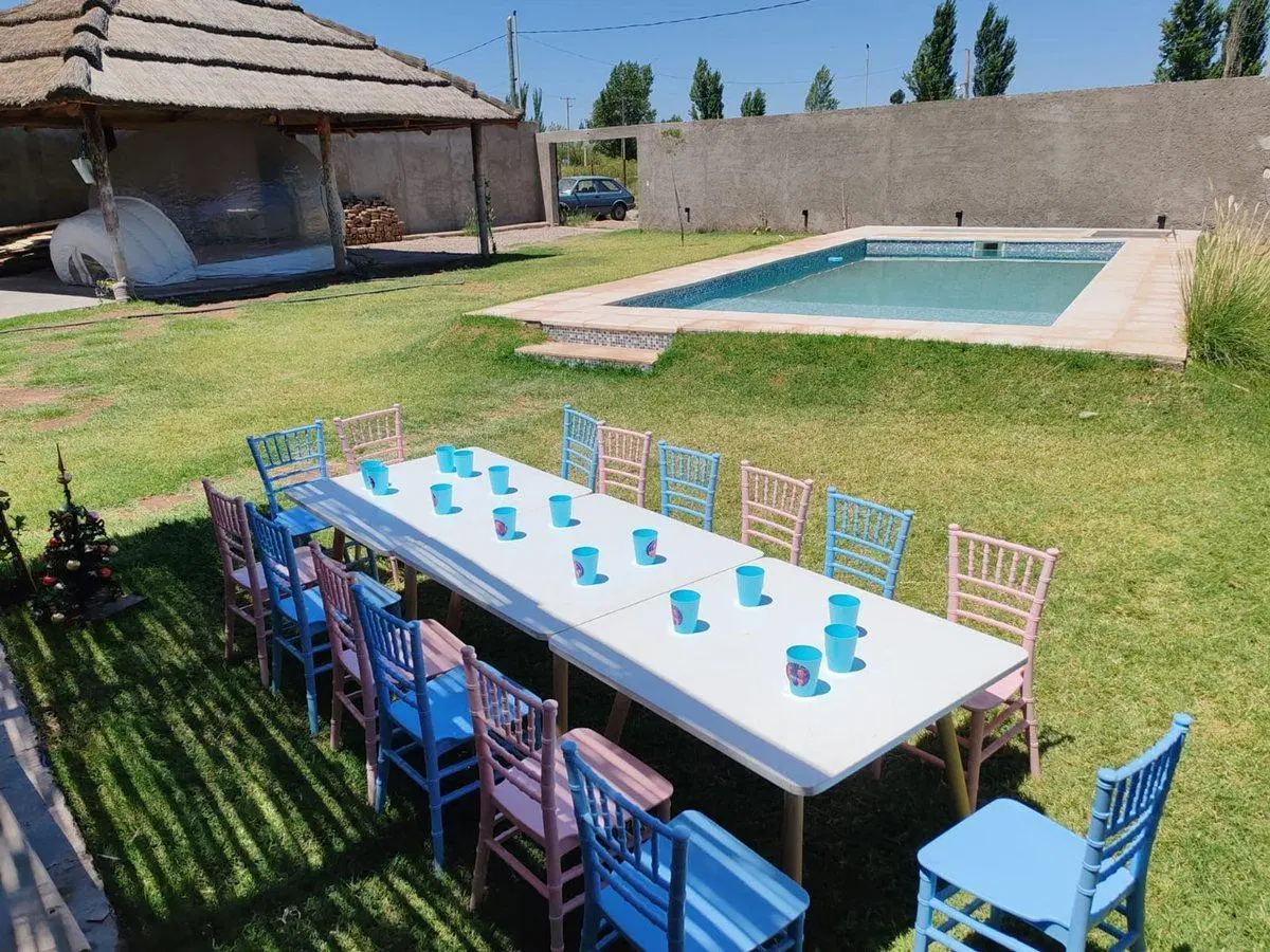 CASA CON PILETA EN VENTA B° DOMINIOS 3 CORRALITOS 3