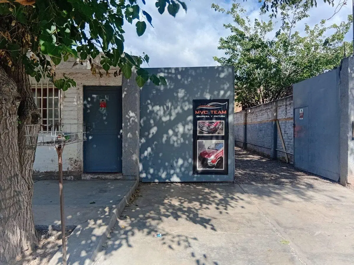 VENTA DE GALPON EN GUAYMALLEN 5