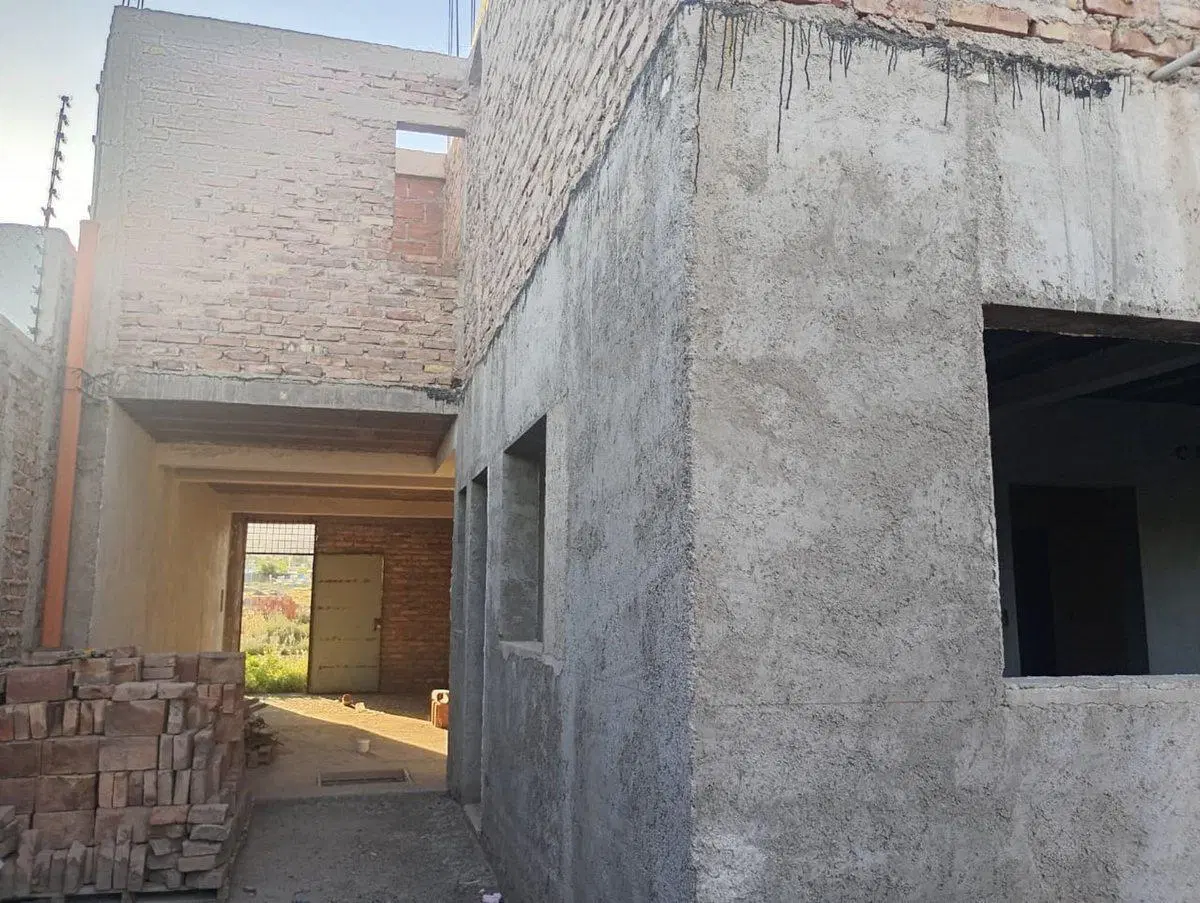 VENTA CASA ESQUINA OBRA AVANZADA LAS HERAS MENDOZA 5