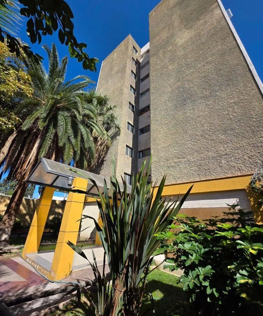 Venta departamento en Godoy Cruz, 4 ambientes 4