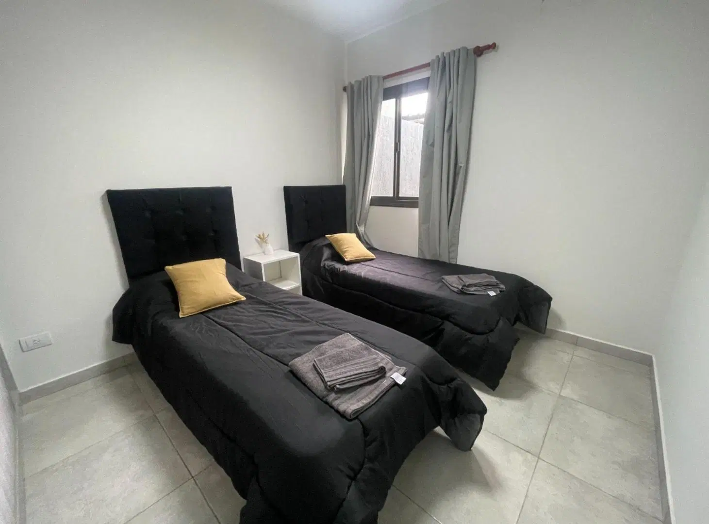 VENTA Bº PRIVADO CASA 3 HAB 2 BAÑOS (1 EN SUITE) 5