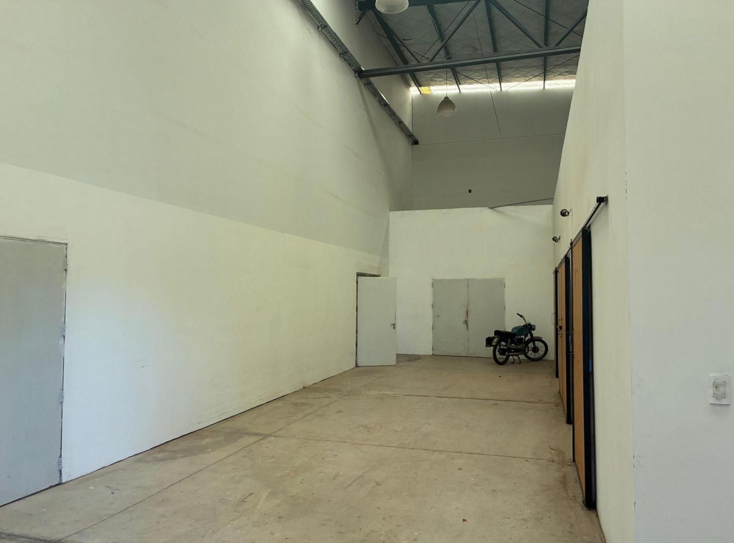 Foto de LOCAL COMERCIAL EN ALQUILER, imagen 1