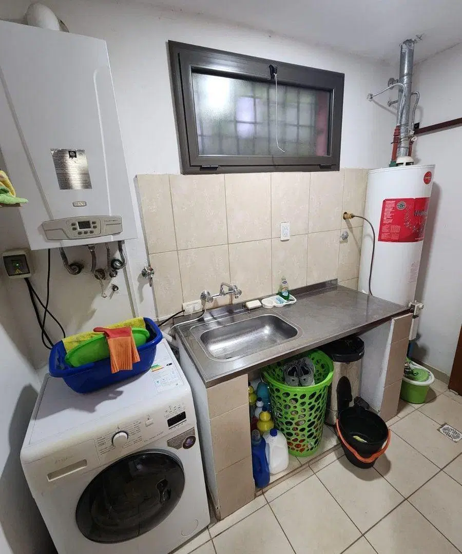 Venta de casa B° cerrado Vistalba, Lujan- 6 amb. 8