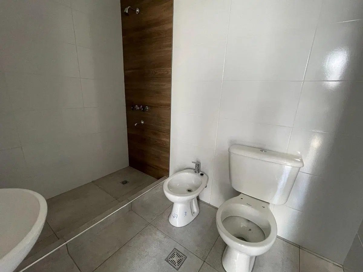 VENTA Bº PRIVADO CASA 3 HAB 2 BAÑOS (1 EN SUITE) 8