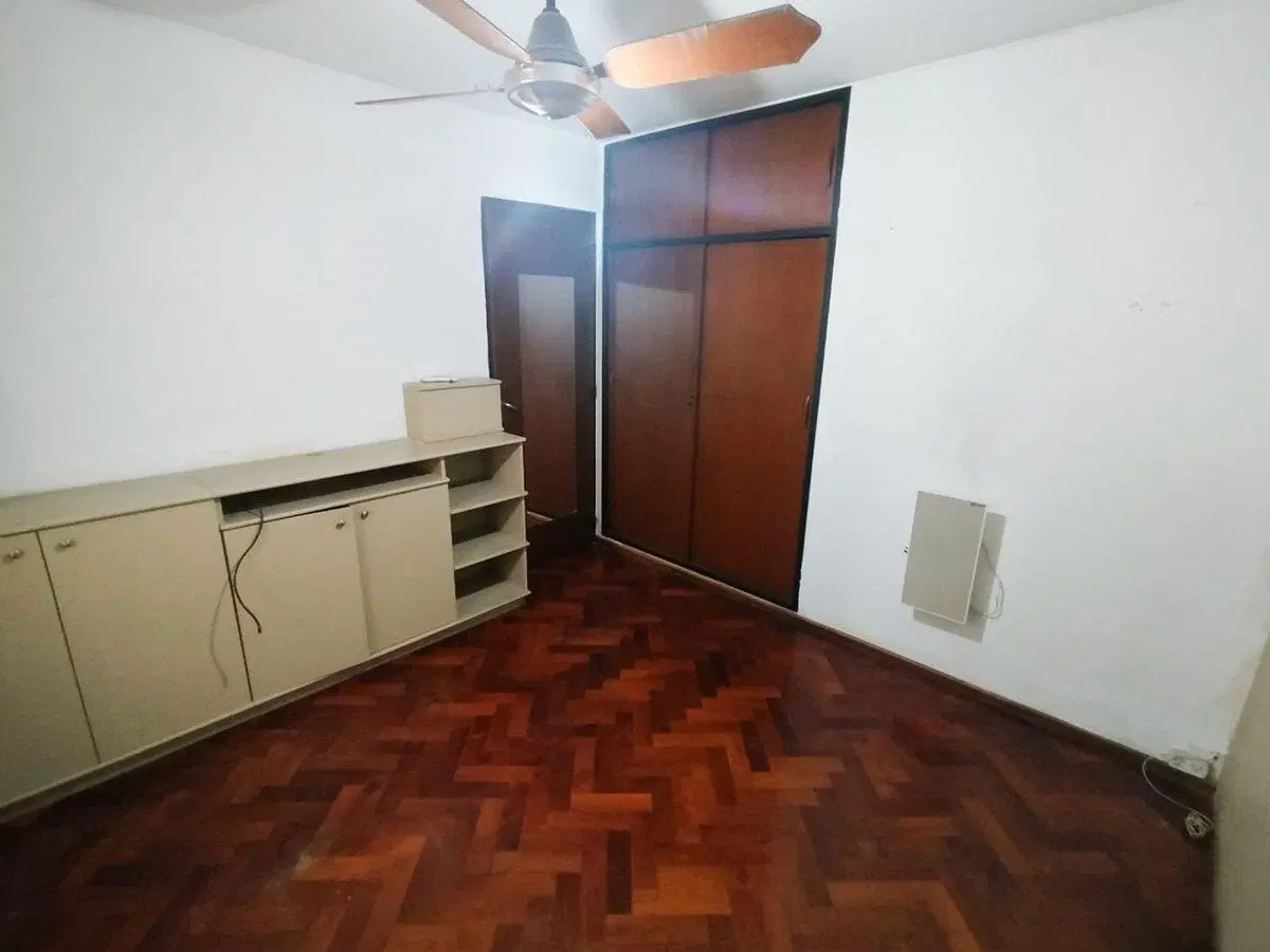 Casa en Venta: Excelente Ubicación en 6° Sección 3