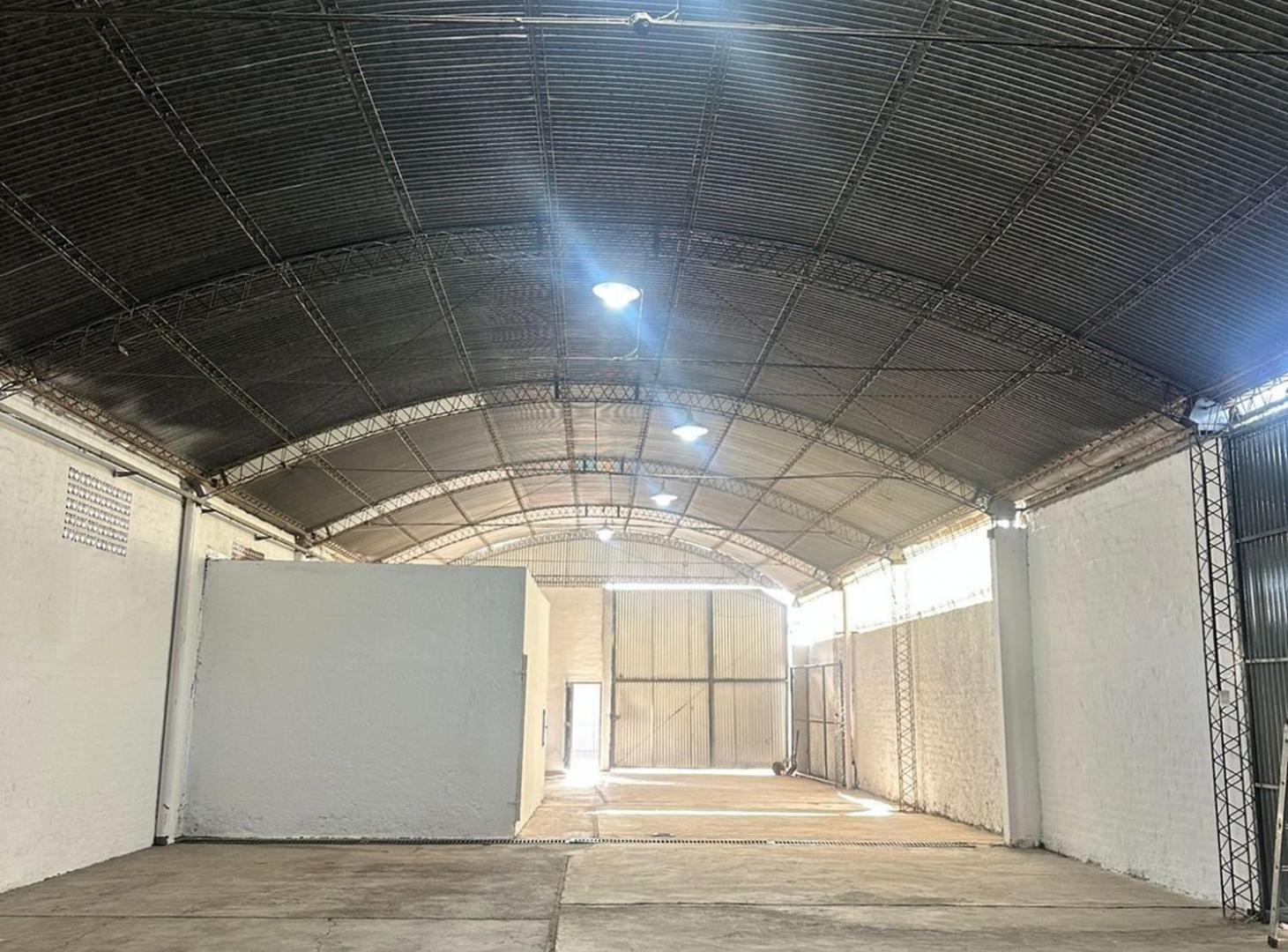 Foto de ALQUILER DE GALPON EN RODEO DE LA CRUZ, imagen 4