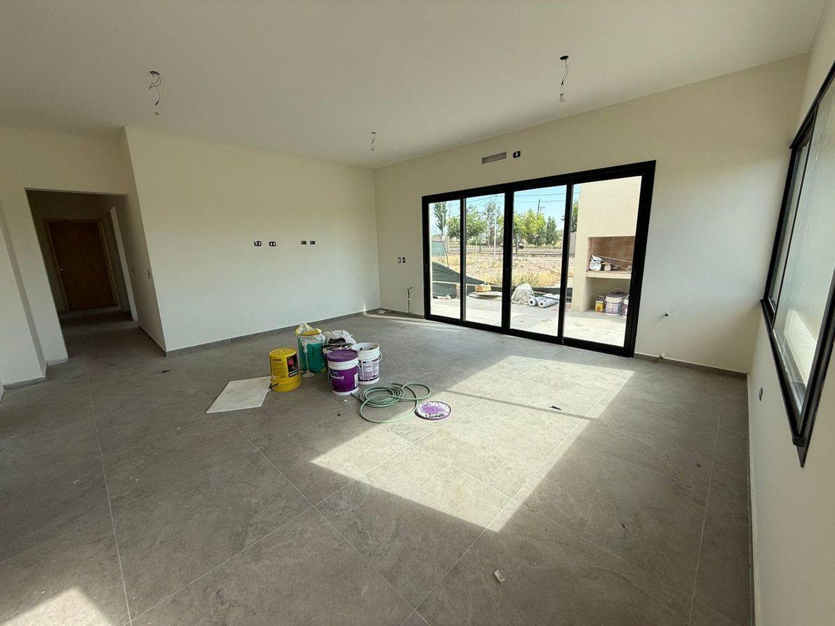 Foto de Casa en Venta - Bº La Quebrada - Lujan, imagen 2