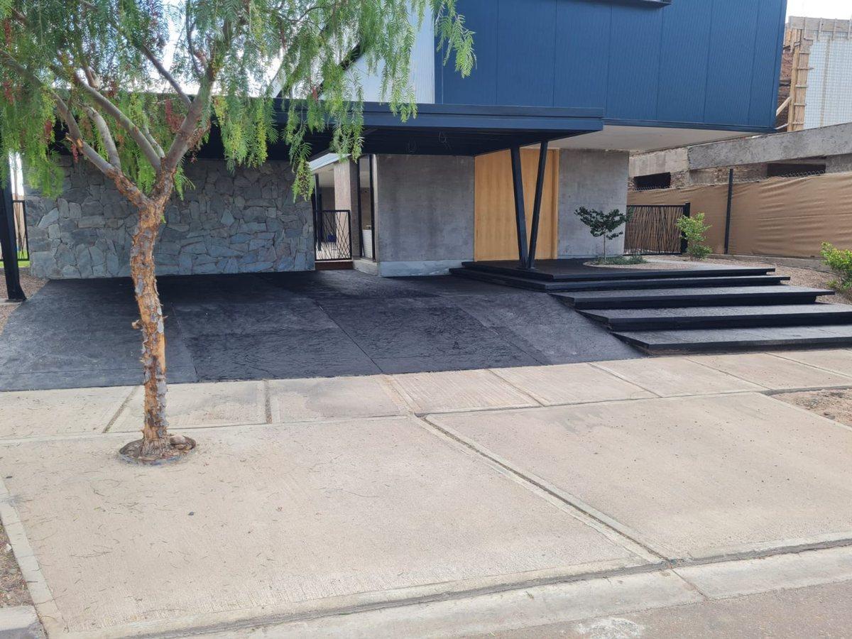 Foto de Casa en Venta de categoría Barrio Aguaribay, imagen 3