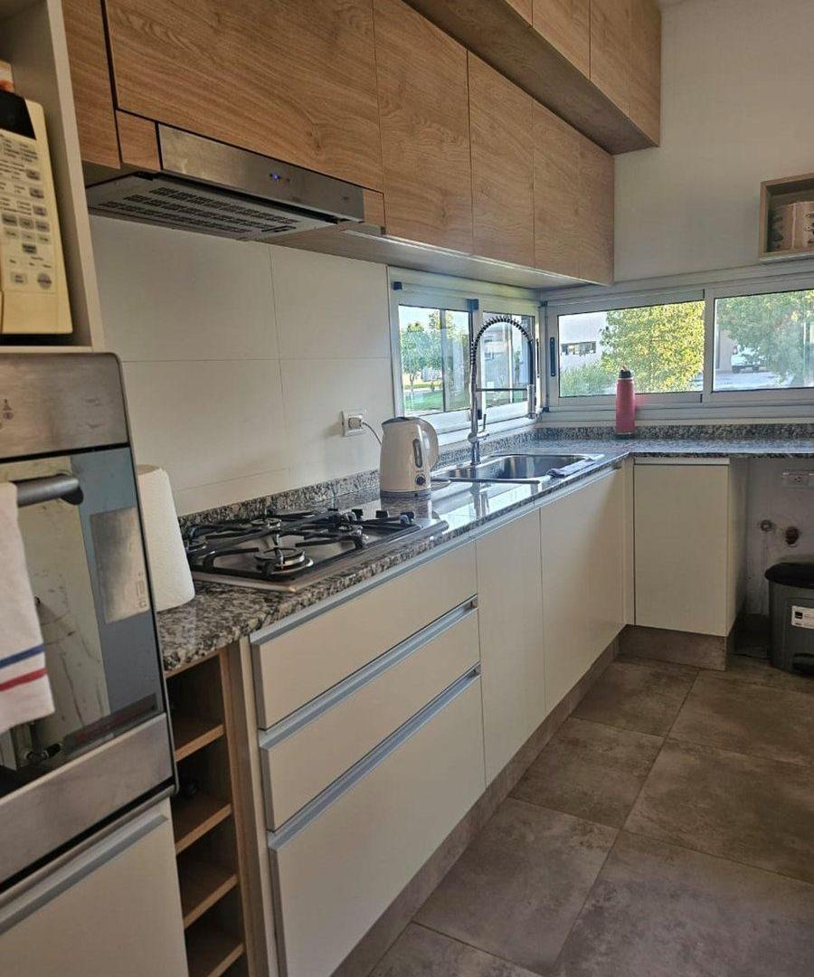 Foto de Casa en Venta en Barrio Privado Las Cortaderas 2, imagen 2