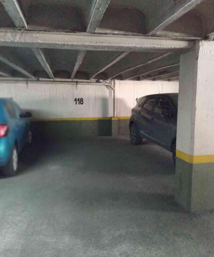 Foto de VENDO COCHERA, EDIFICIO CÉNTRICO., imagen 1