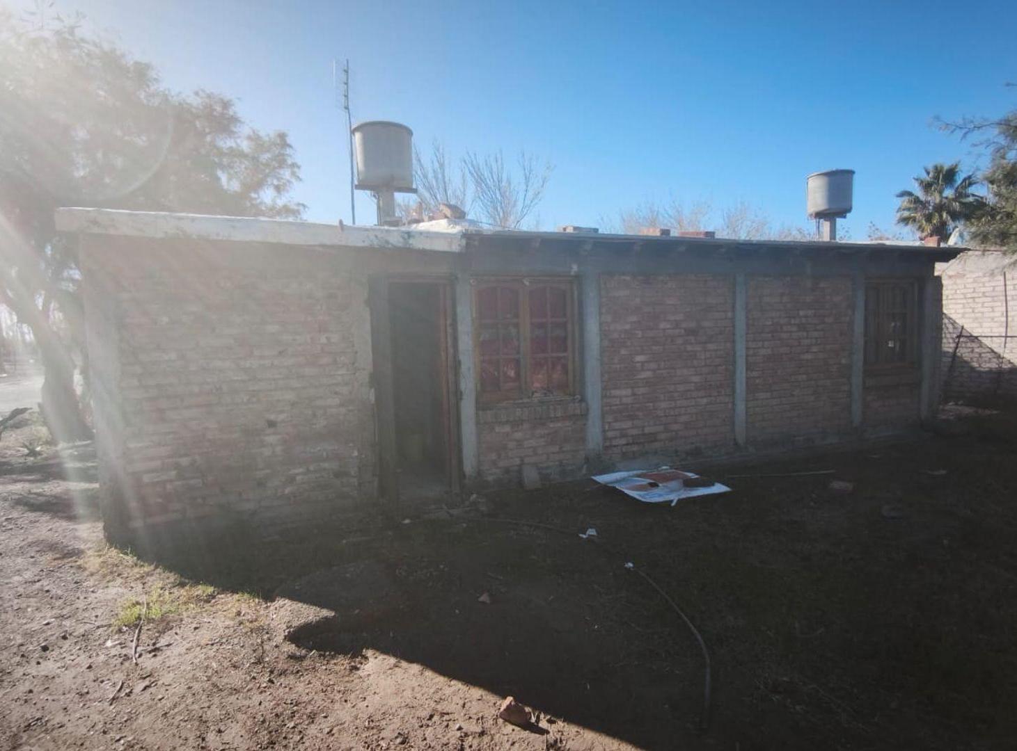 Foto de Casa Esquina 80m² Cubiertos - Gustavo André, imagen 3