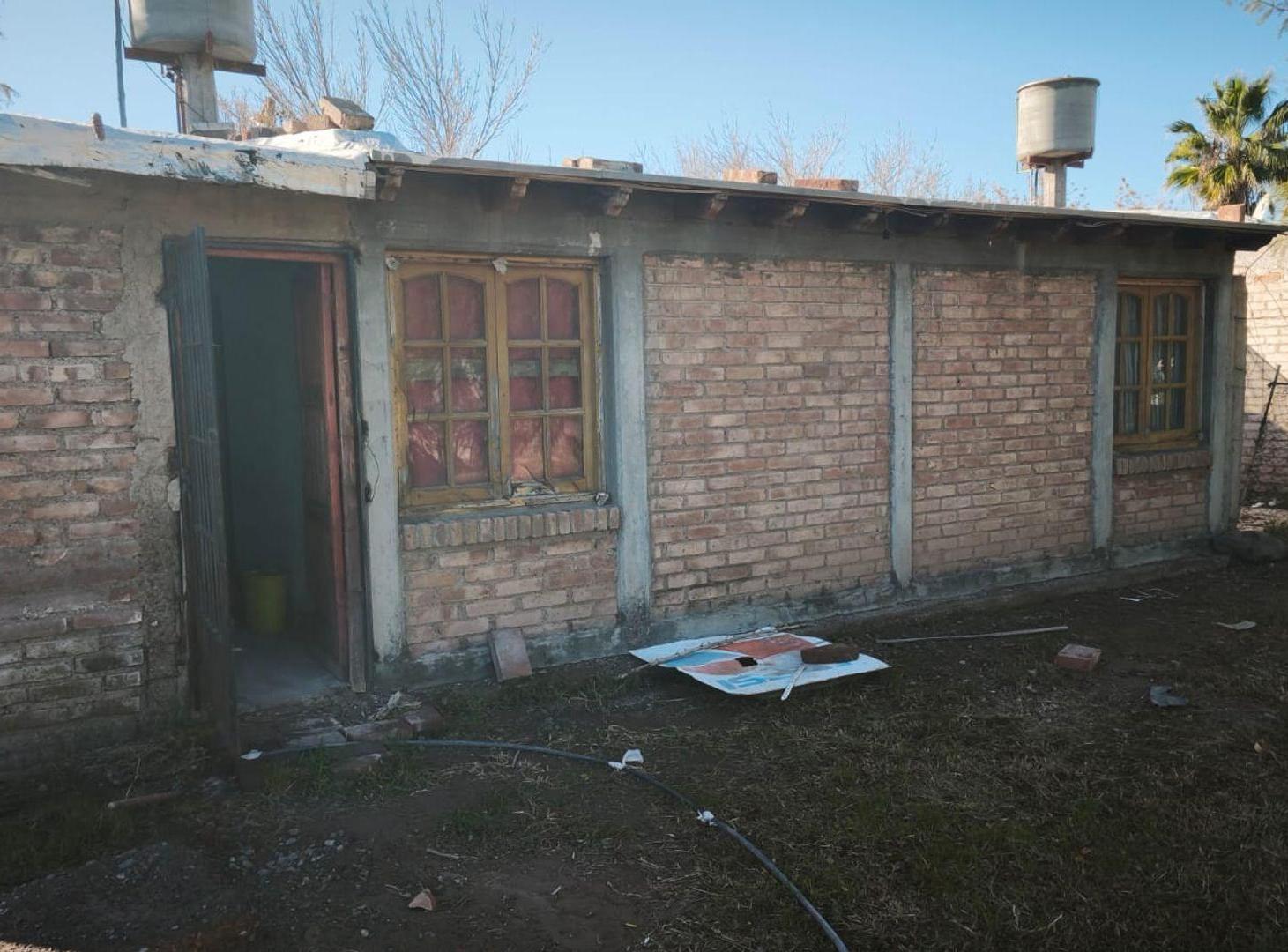 Foto de Casa Esquina 80m² Cubiertos - Gustavo André, imagen 4