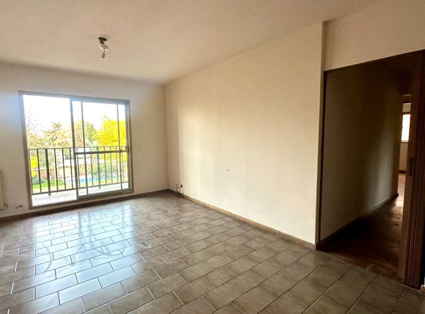 Foto de VENTA AMPLIO DEPARTAMENTO GODOY CRUZ APTO CREDITO, imagen 2
