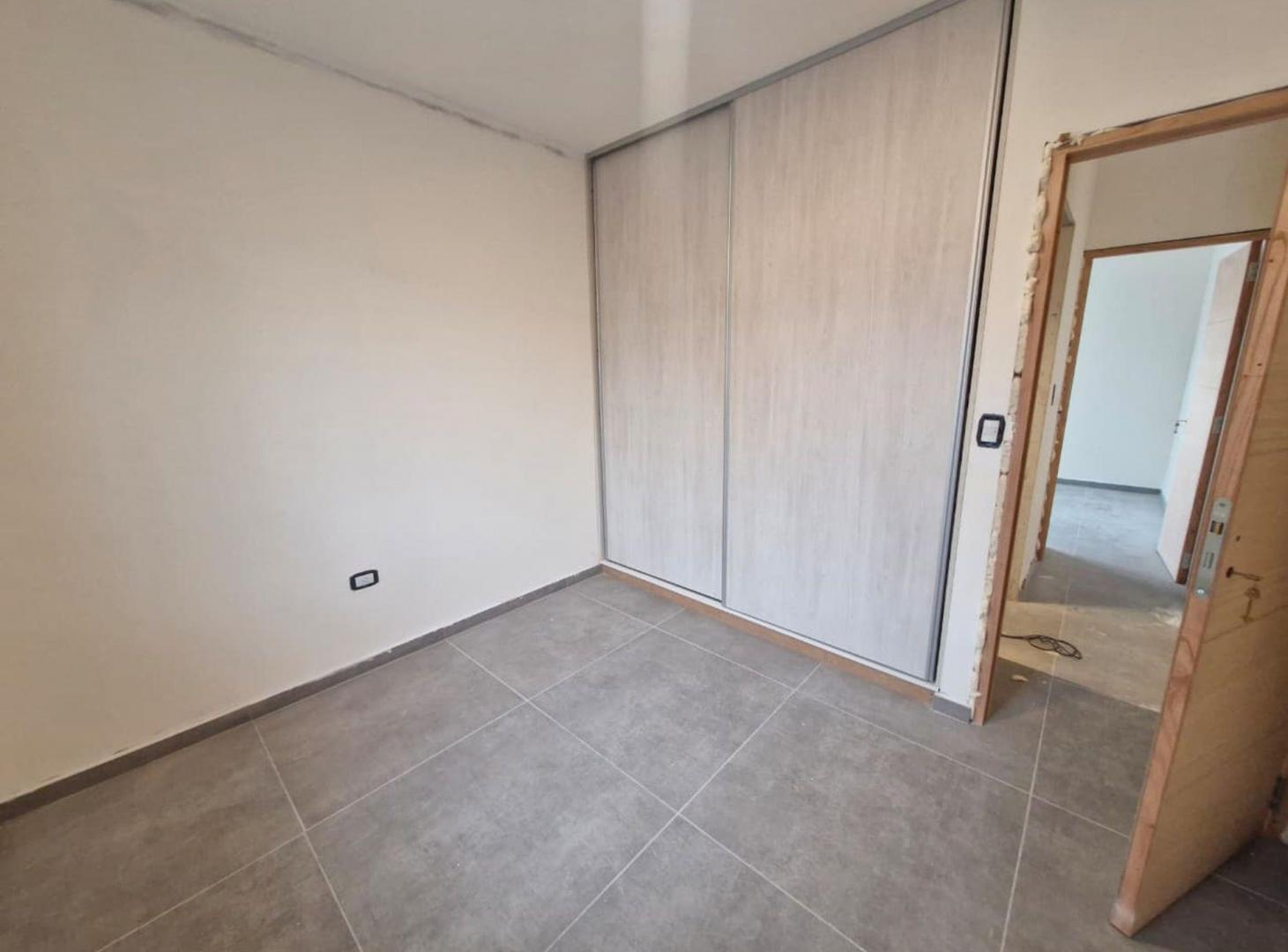 Foto de Departamento de 2 dom. con cochera, imagen 3