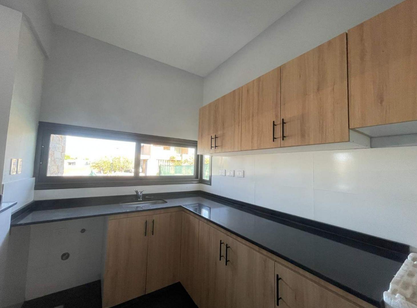 Foto de Casa en Venta - Barrio privado La Quebrada - Luján, imagen 3