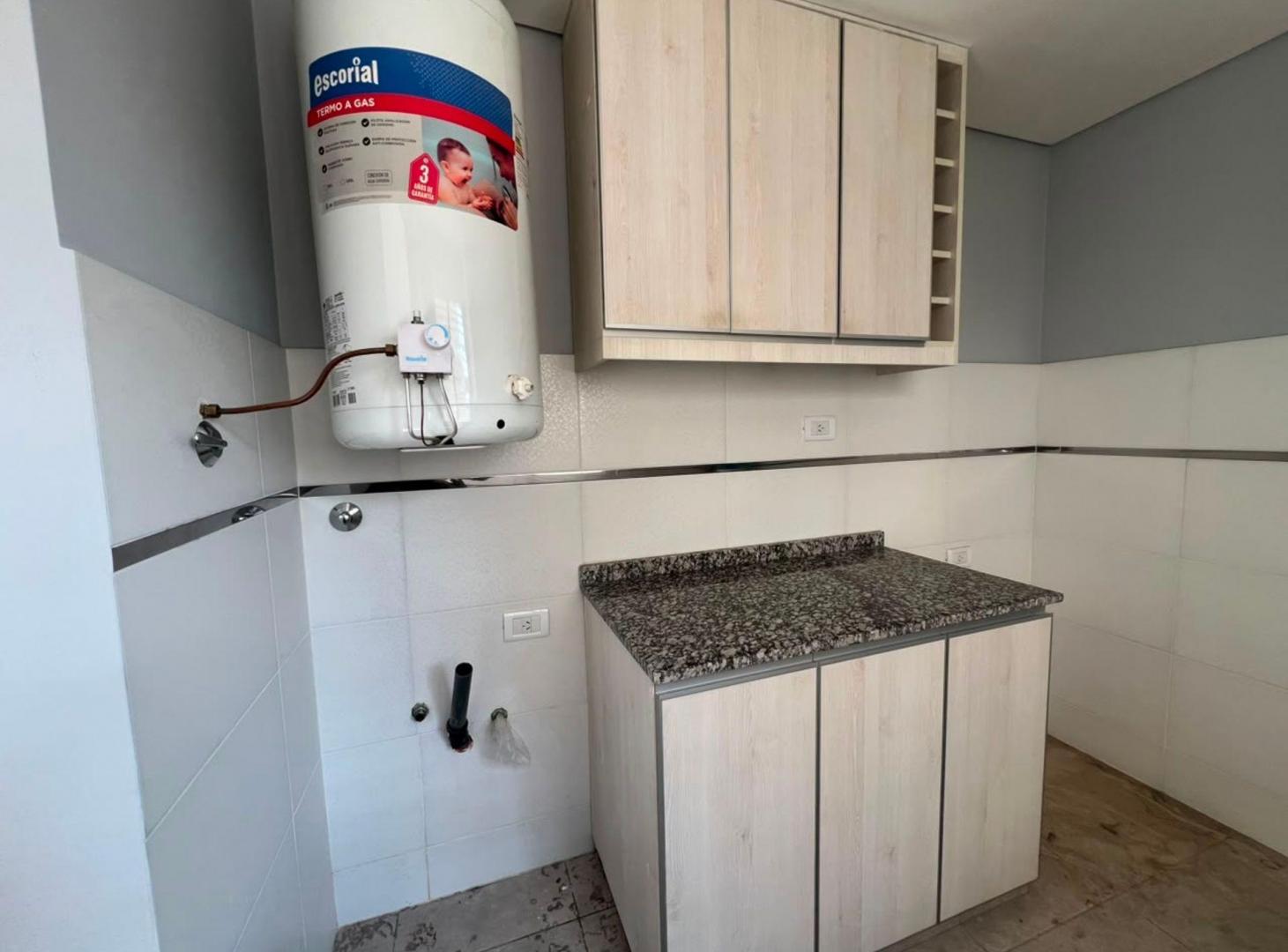 Foto de VDEPARTAMENTO 2 DORMITORIOS 2 BAÑOS GUAYMALLEN, imagen 3
