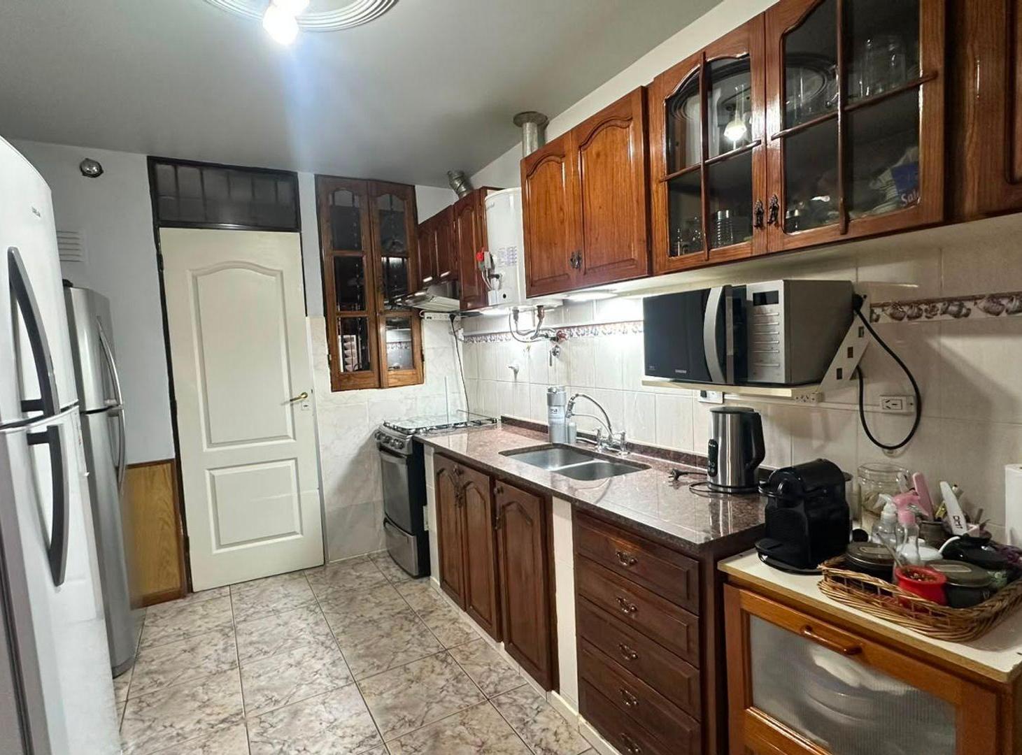 Foto de VENTA DE CASA 2 DORM. B JARDIN DOCENTE, SAN MARTIN, imagen 2