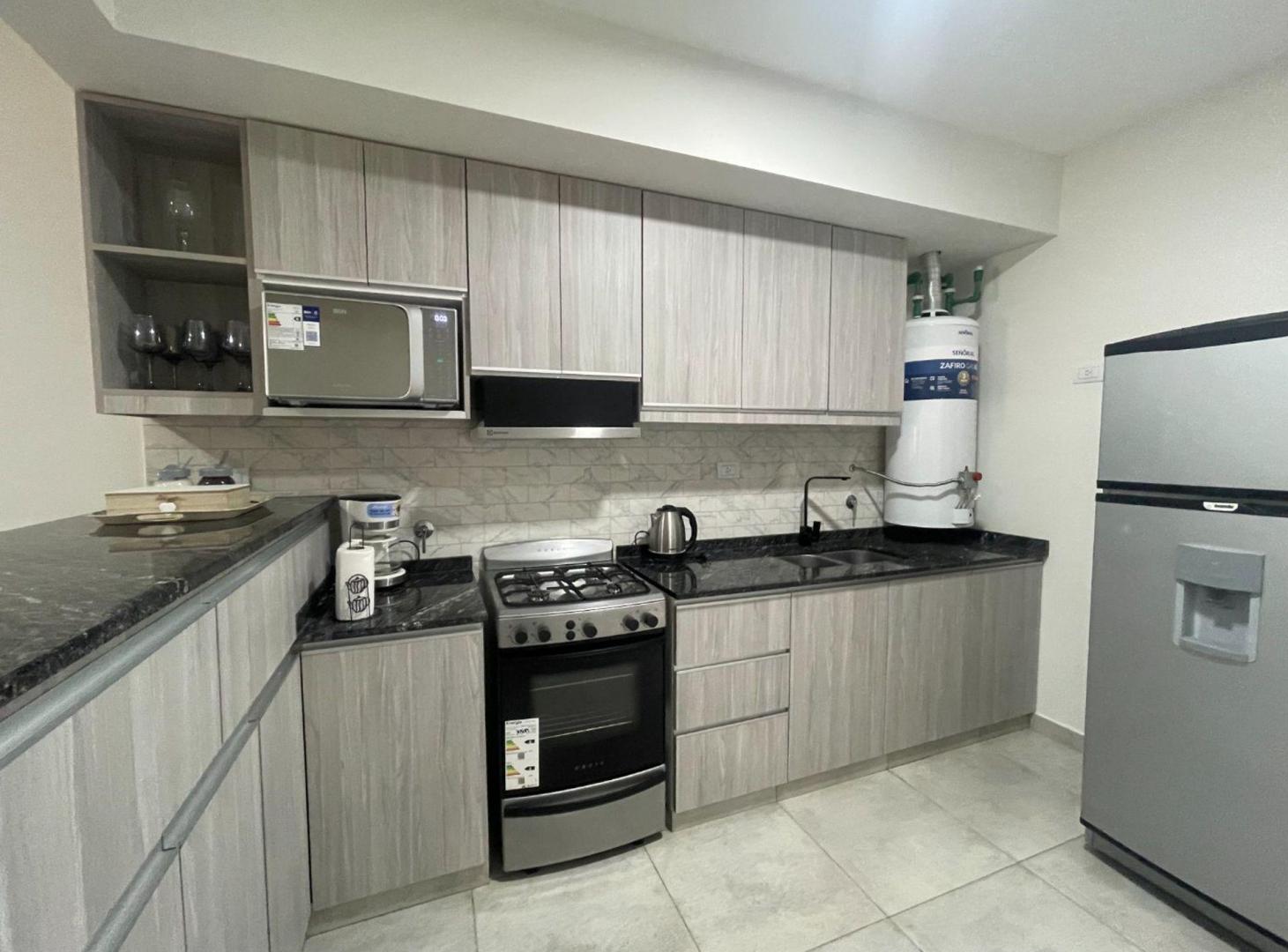 Foto de VENTA Bº PRIVADO CASA 3 HAB 2 BAÑOS (1 EN SUITE), imagen 4