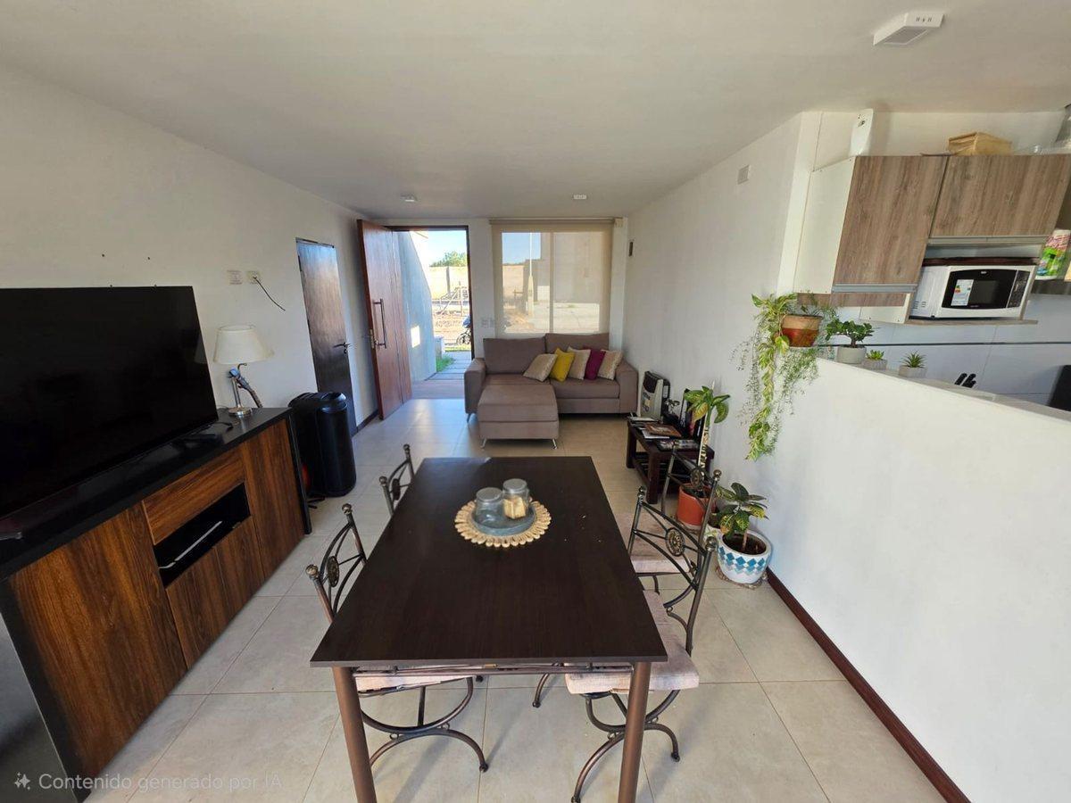 Foto de Venta de casa B° Privado Maipú- 4 ambientes, imagen 5
