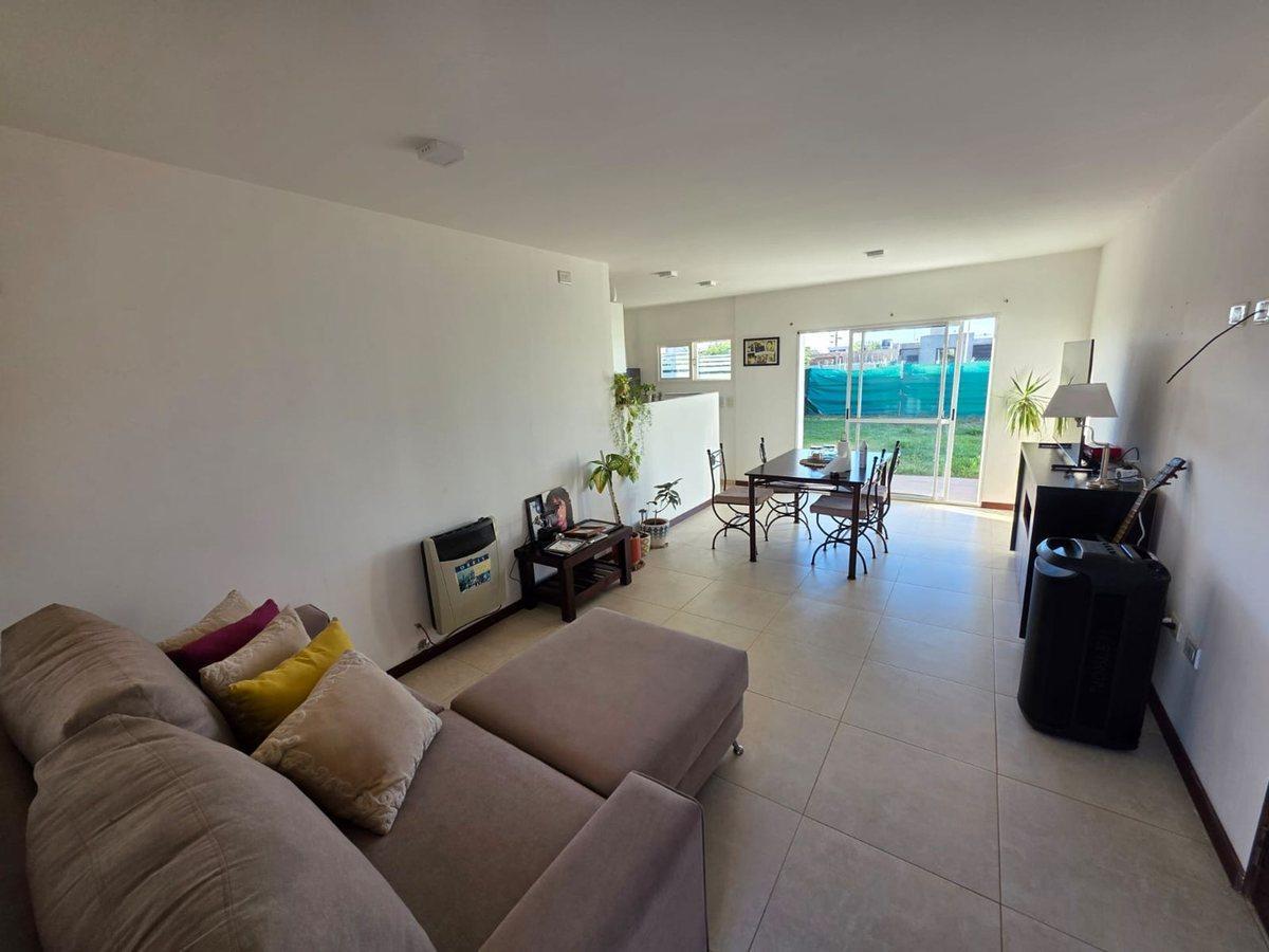 Foto de Venta de casa B° Privado Maipú- 4 ambientes, imagen 5