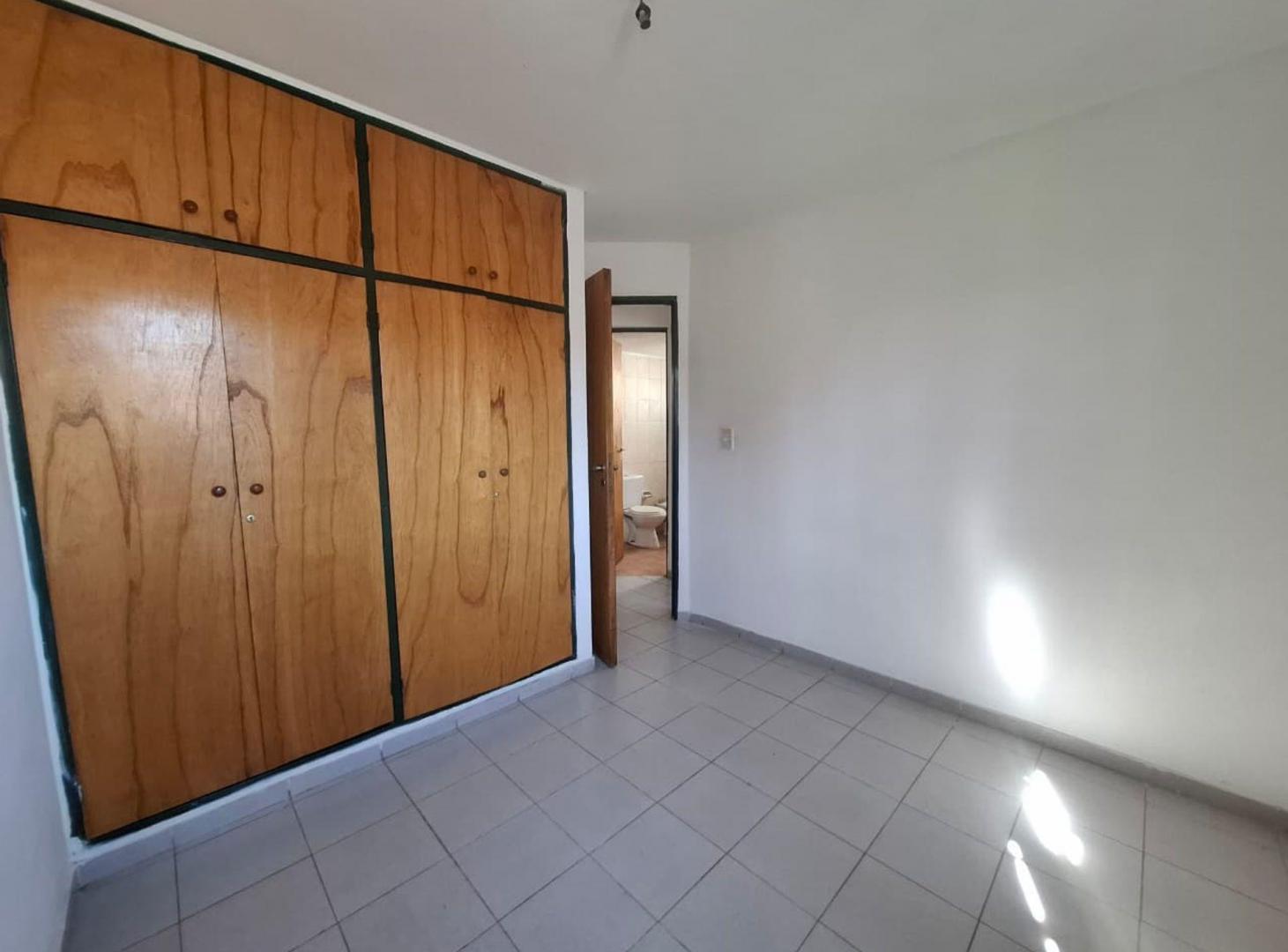 Foto de VENTA DEPARTAMENTO 3 DORMITORIOS LAS HERAS, imagen 2