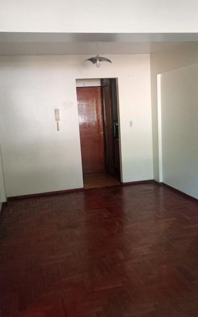 Foto de DEPARTAMENTO EN VENTA PLENO CENTRO DE MENDOZA, imagen 1