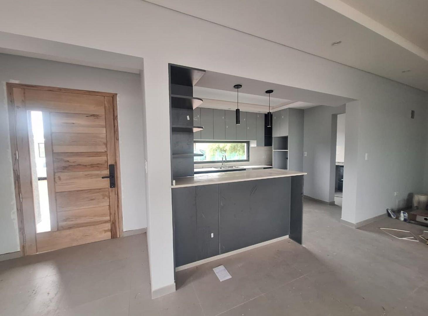Foto de VENTA DE CASA A ESTRENAR BARRIO PRIVADO MAIPU, imagen 4