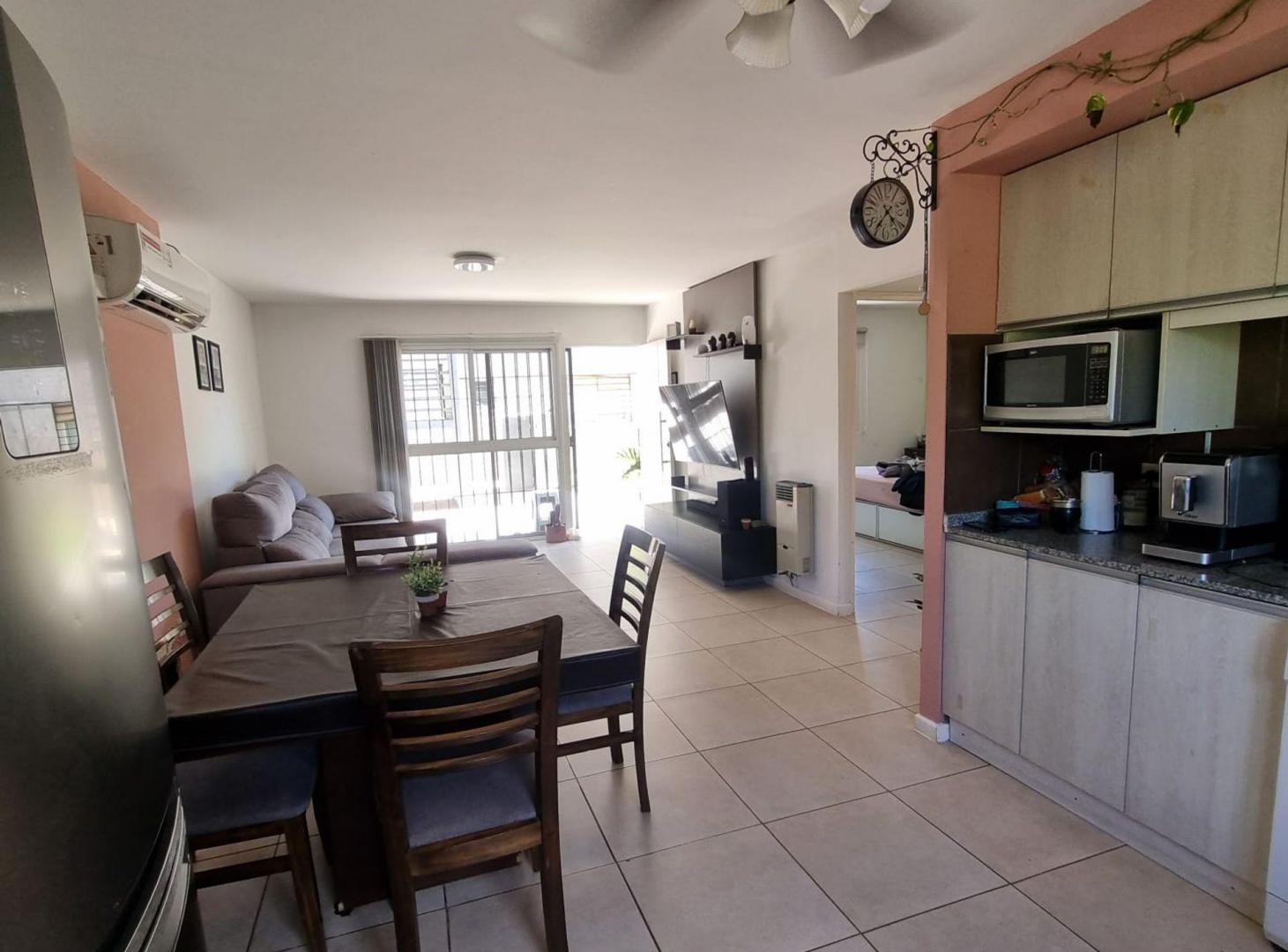 Foto de Hermoso Departamento PB, imagen 5