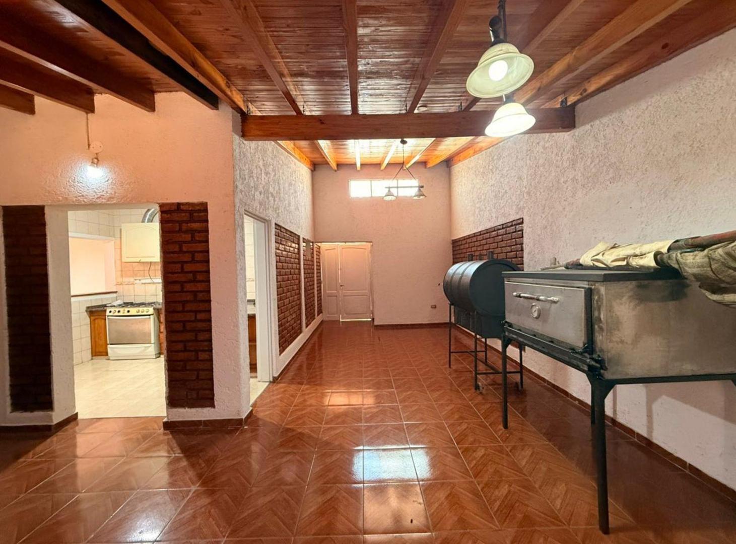 Foto de CASA EN VENTA-3 HABITACIONES-GUITERREZ MAIPÚ, imagen 3