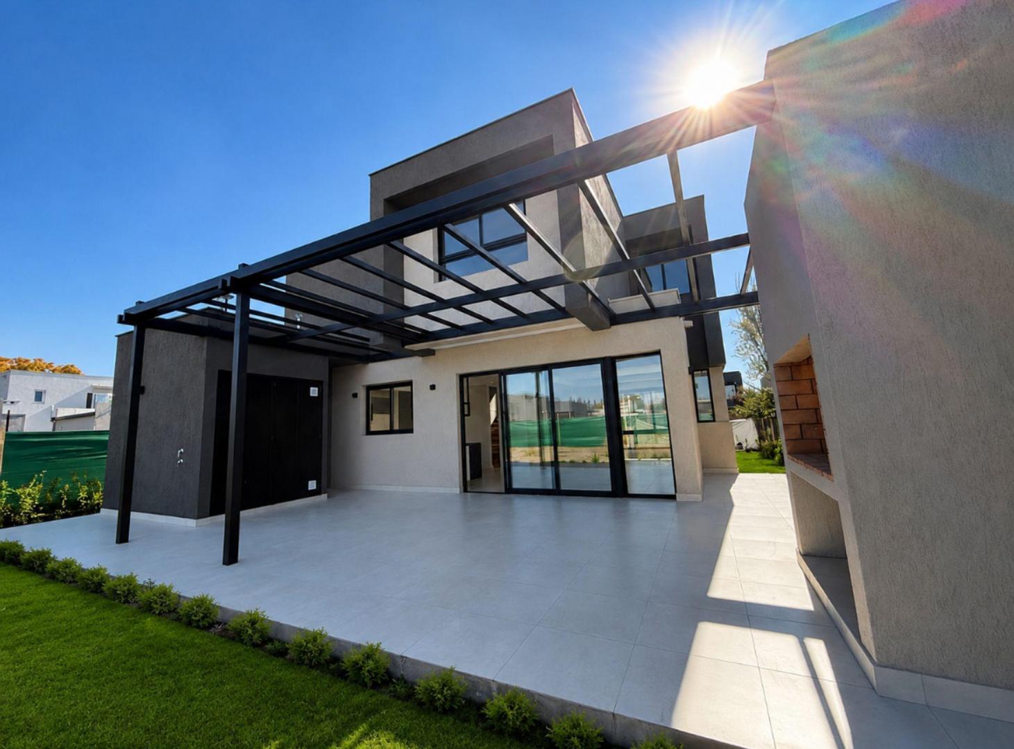 Foto de Casa de Categoría en Venta - B° Pueblo Malbec, imagen 2