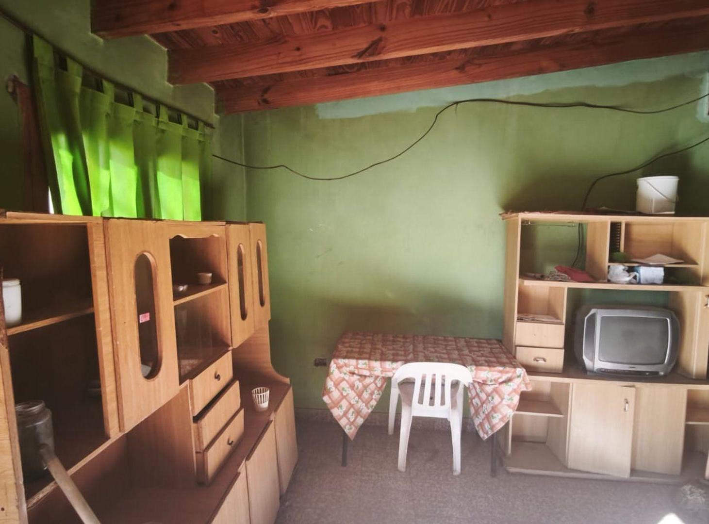 Foto de Casa Esquina 80m² Cubiertos - Gustavo André, imagen 3