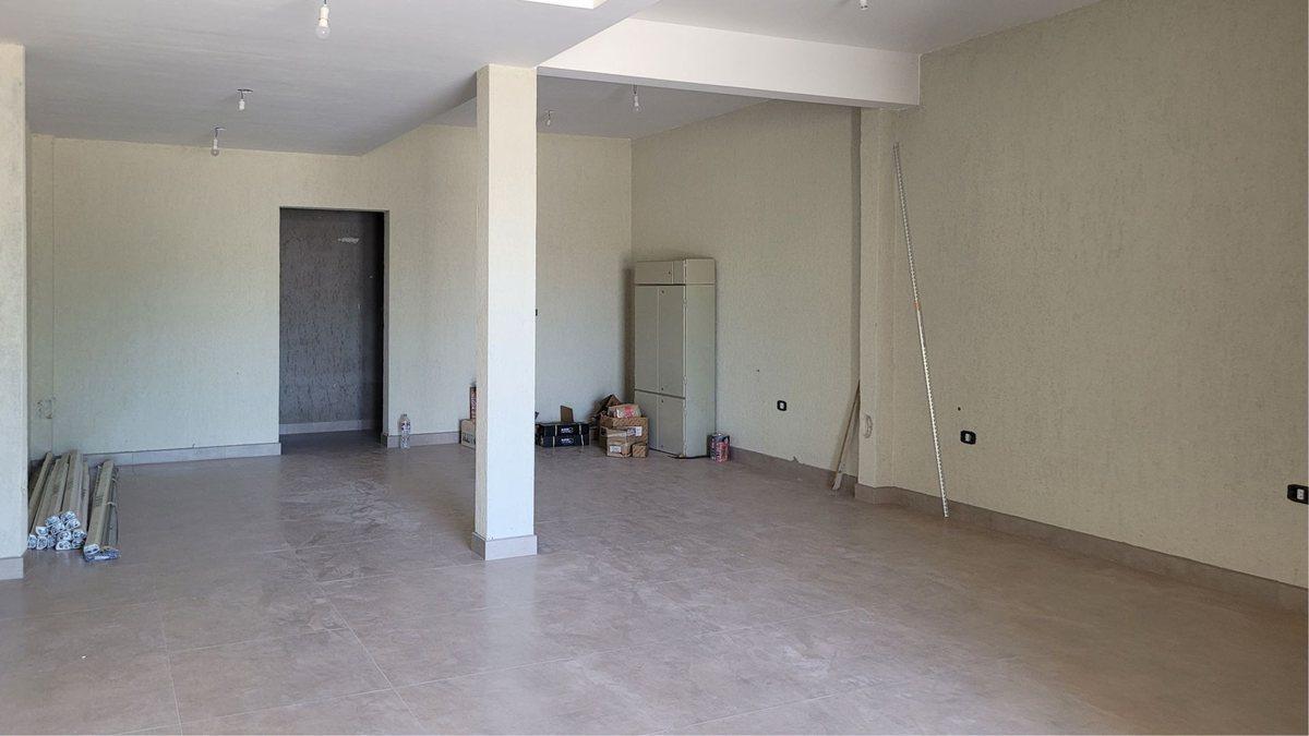 Foto de LOCALES COMERCIALES EN VENTA - RINCÓN VENETO, imagen 2