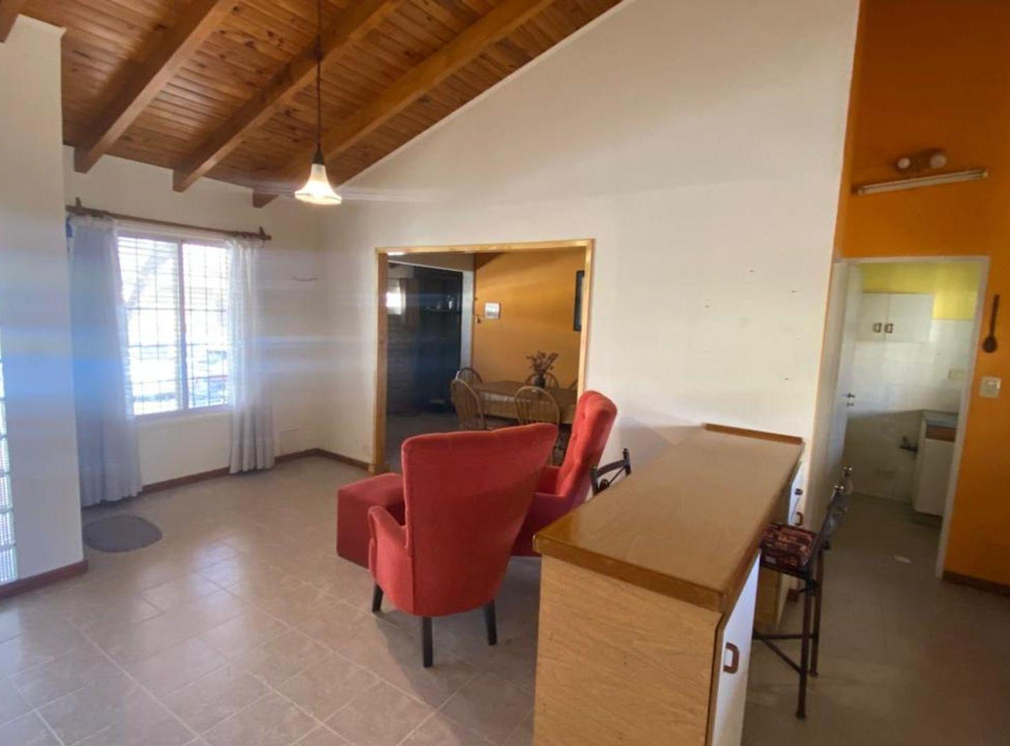 Foto de CASA EN VENTA 2 DORMITORIOS EN GUAYMALLEN, imagen 1
