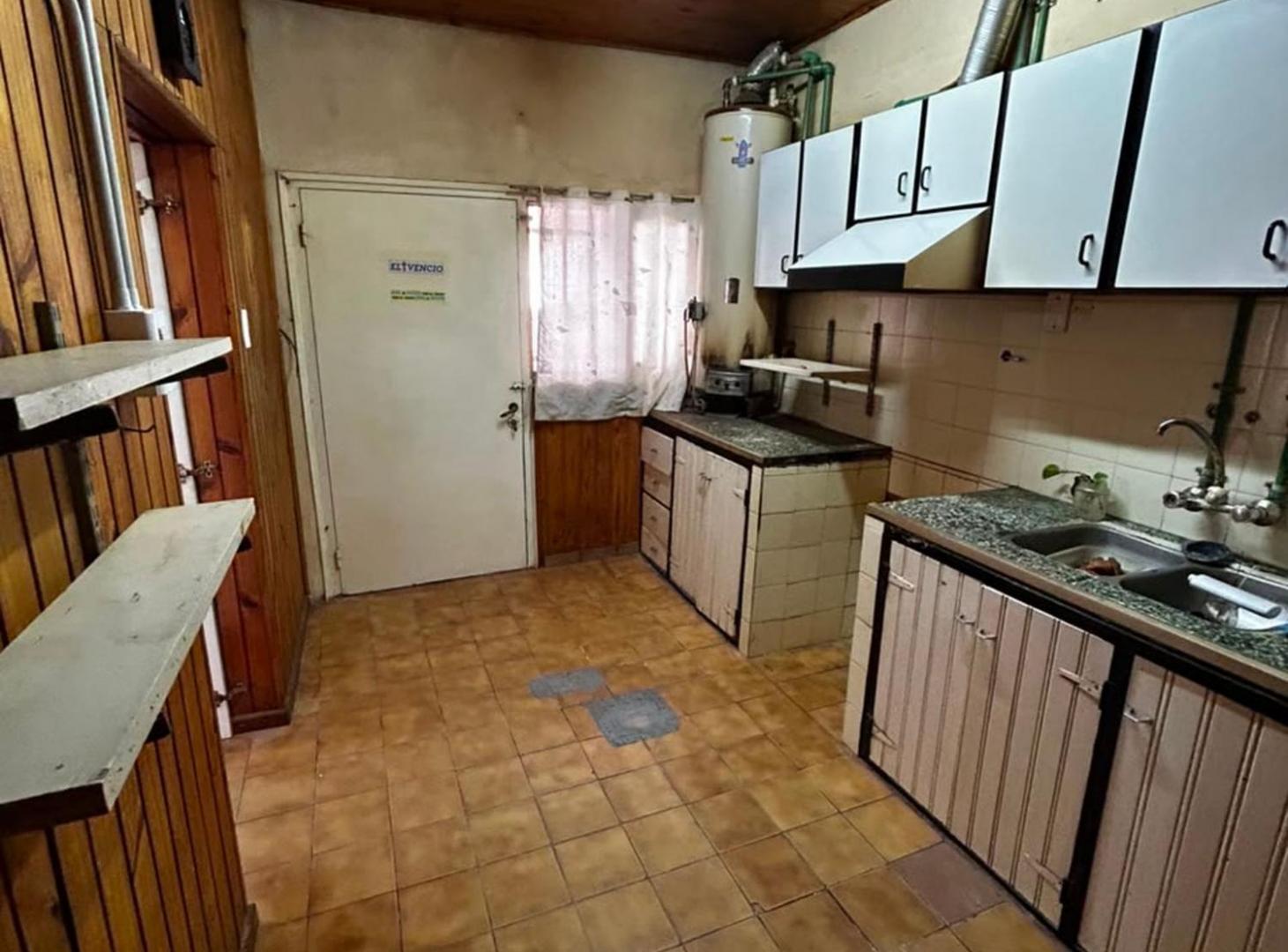 Foto de CASA EN VENTA BARRIO SANTA ANA, imagen 3