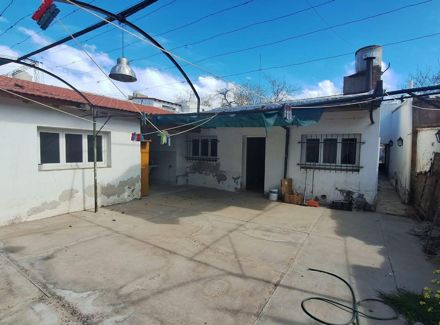 Foto de TERRENO EN VENTA 975 mts Guaymallén, imagen 1