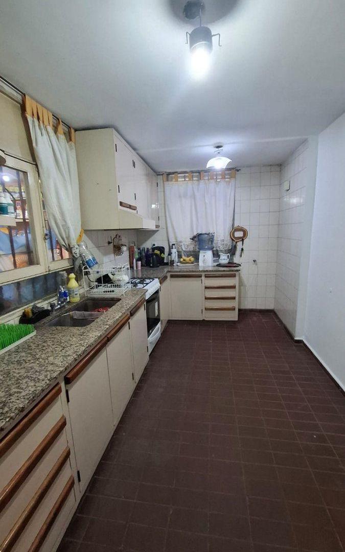 Foto de Casa en venta de 3 dormitorios, Godoy Cruz, imagen 3