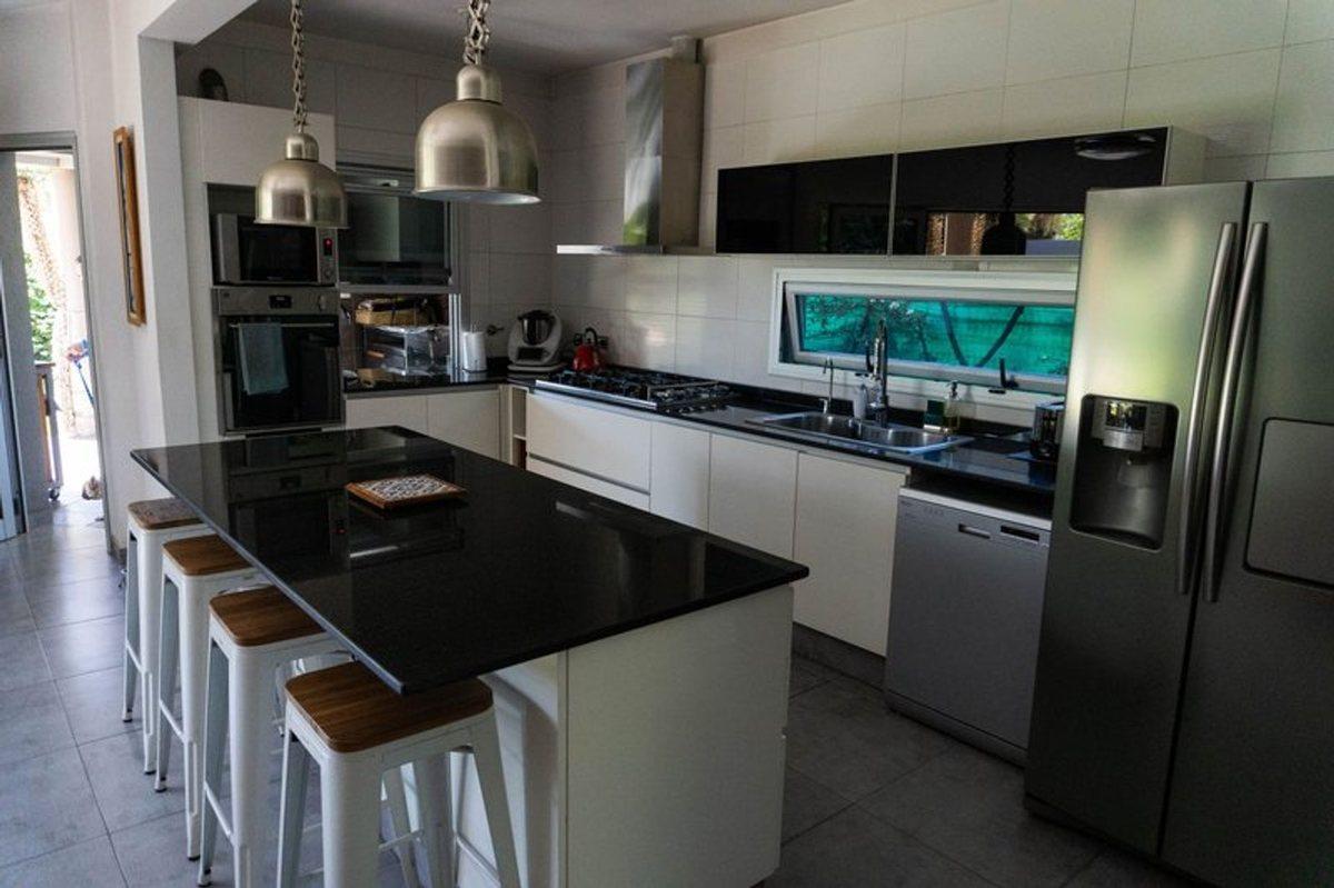 Foto de Casa de categoría en venta en Barrio Los Teros, imagen 4