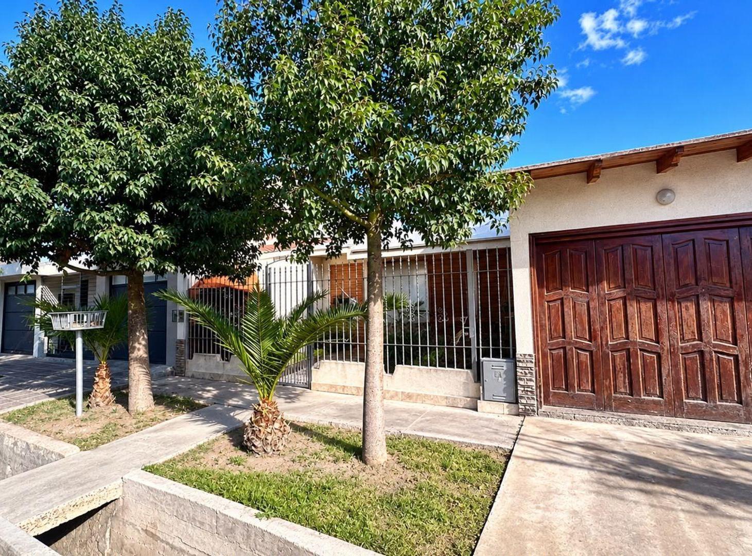 Foto de VENTA DE CASA 2 DORM. B JARDIN DOCENTE, SAN MARTIN, imagen 1