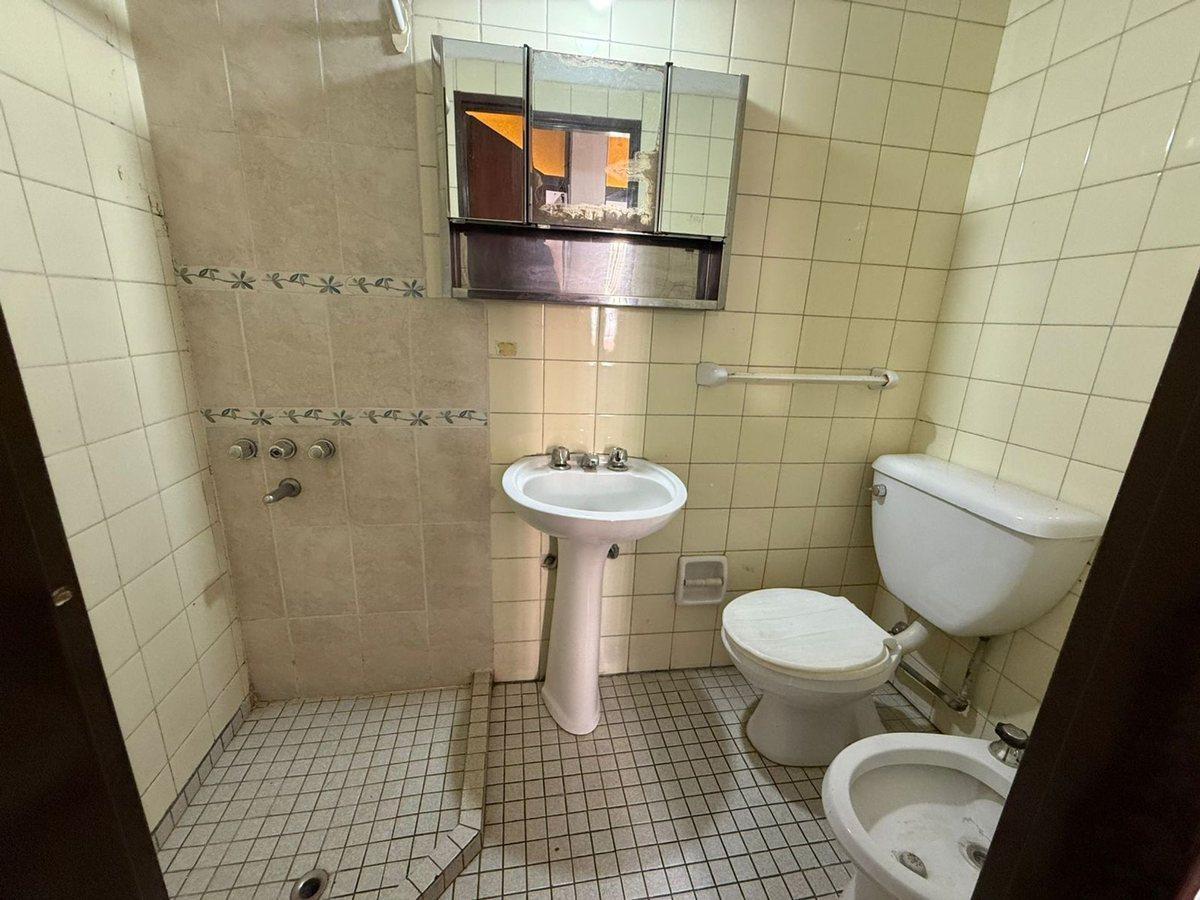 Foto de VENTA COMPLEJO DE DUPLEX EN CIUDAD - INVERSION, imagen 3