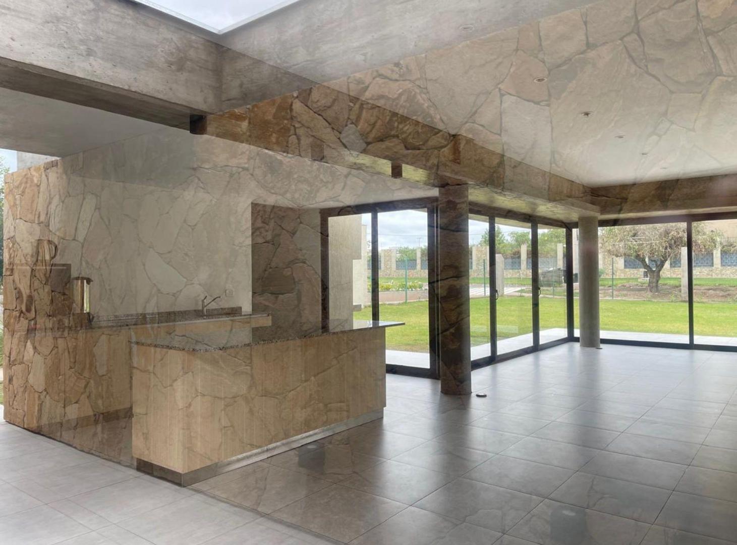 Foto de LOTE EN VENTA Bº MILCAYAC II - MAIPU, imagen 2
