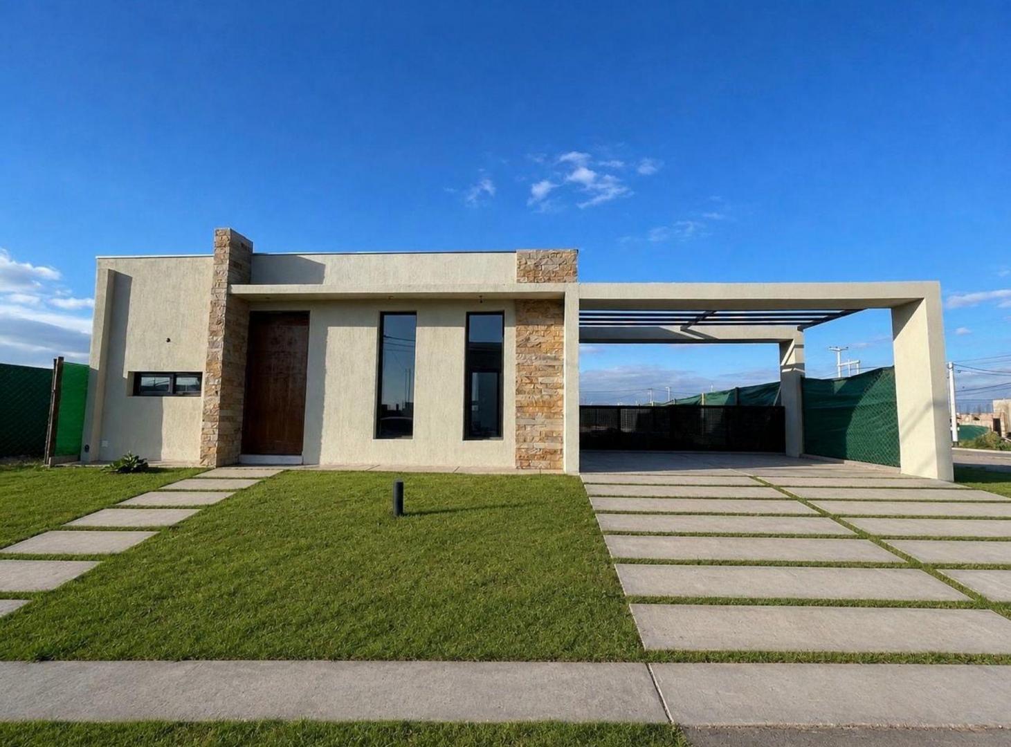 Foto de Casa en Venta - Barrio privado Terra Malva - Luján, imagen 3