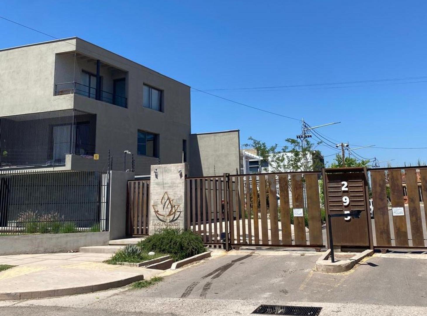 Foto de Duplex en Venta en B° Los Agaves Carrodilla Lujan, imagen 3
