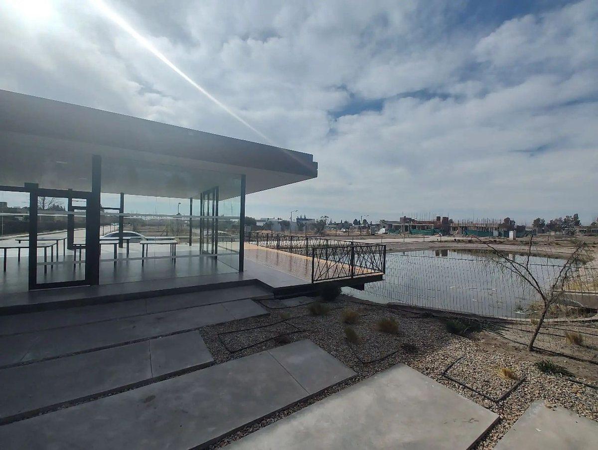 Foto de CASA EN VENTA - Bº PRIVADO YRIGOYEN - MAIPU, imagen 4