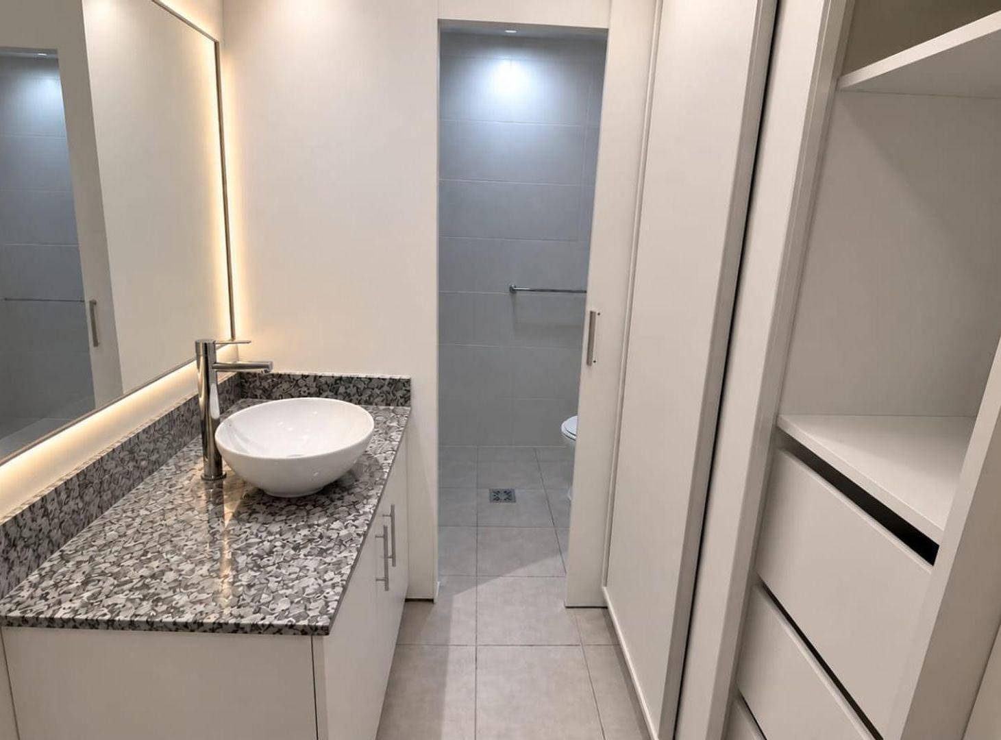 Foto de Departamento céntrico en venta, Mendoza, imagen 2