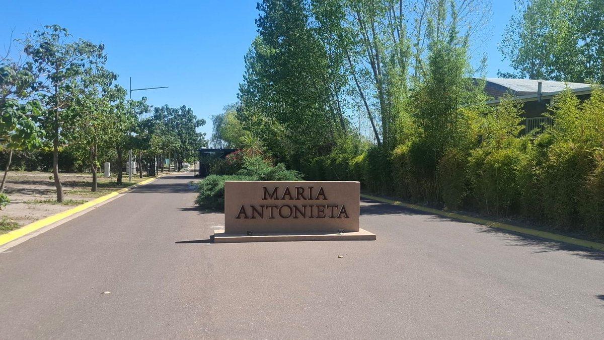 Foto de Lote en venta Barrio Privado Maria Antonieta, imagen 2