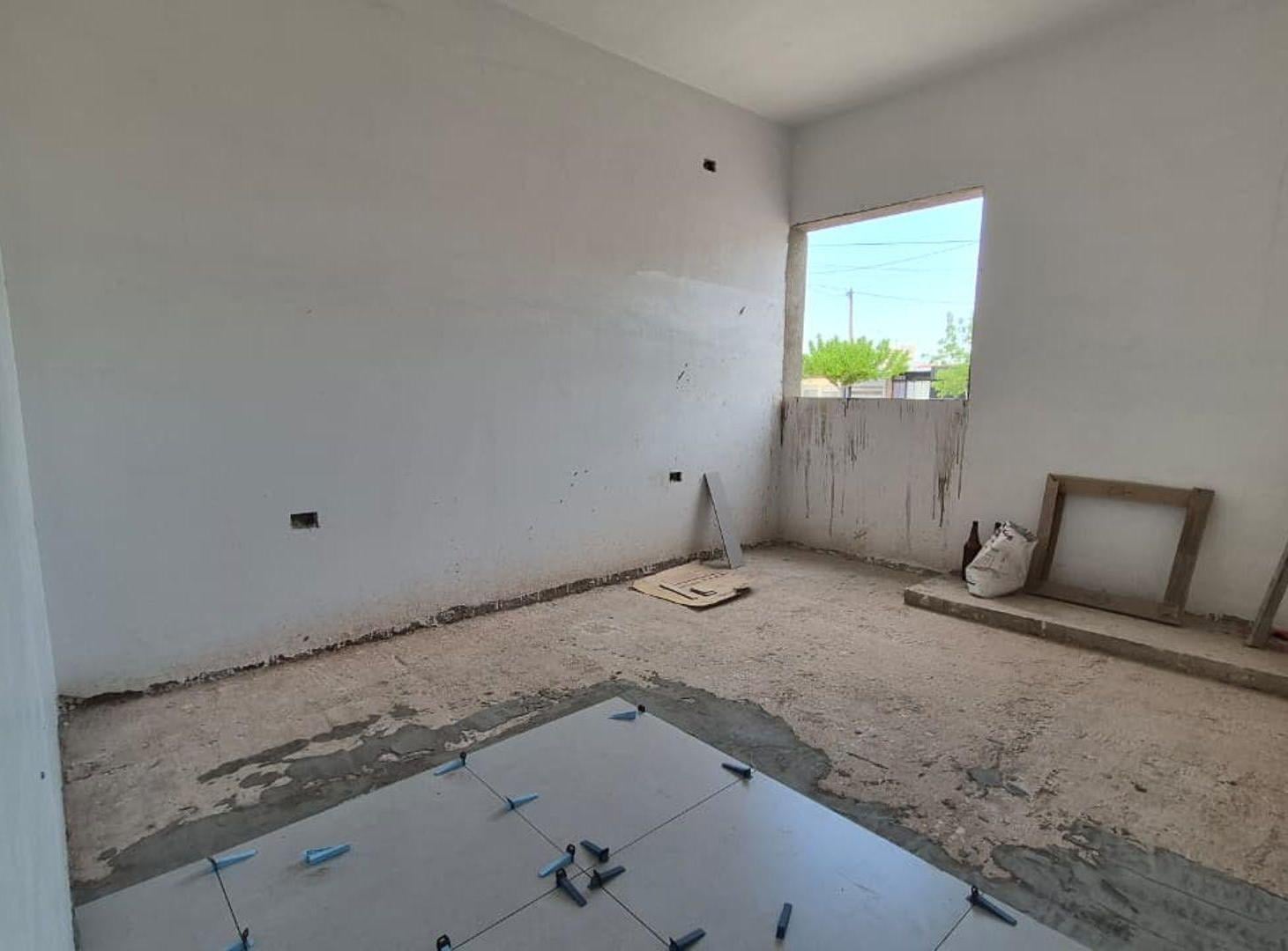 Foto de VENTA CASA 3 DORMITORIOS CON COCHERA EN MAIPU, imagen 2