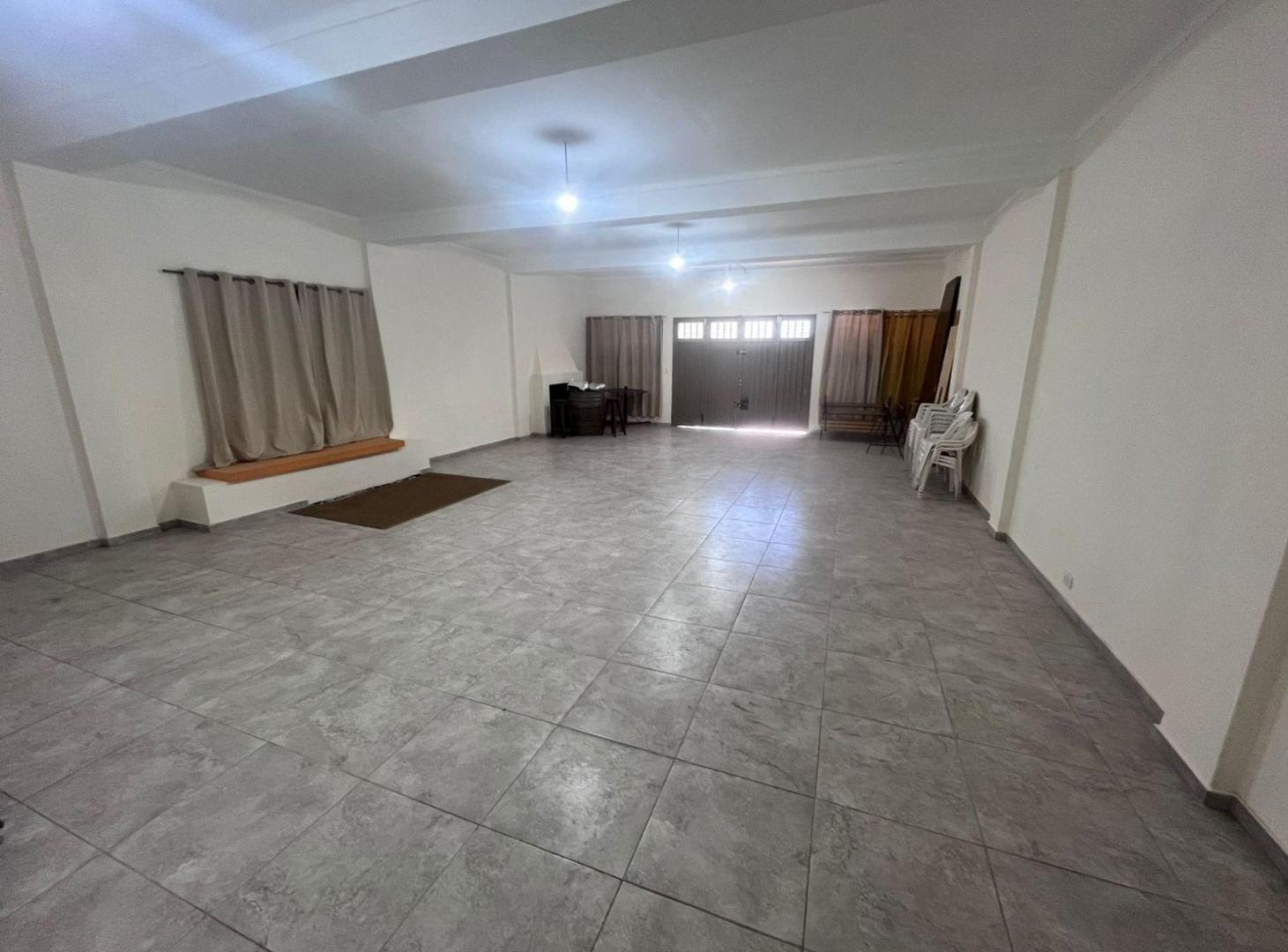 Foto de VENTA CASA FINCA 1 HA CON PILETA Y SALÓN LAS HERAS, imagen 2