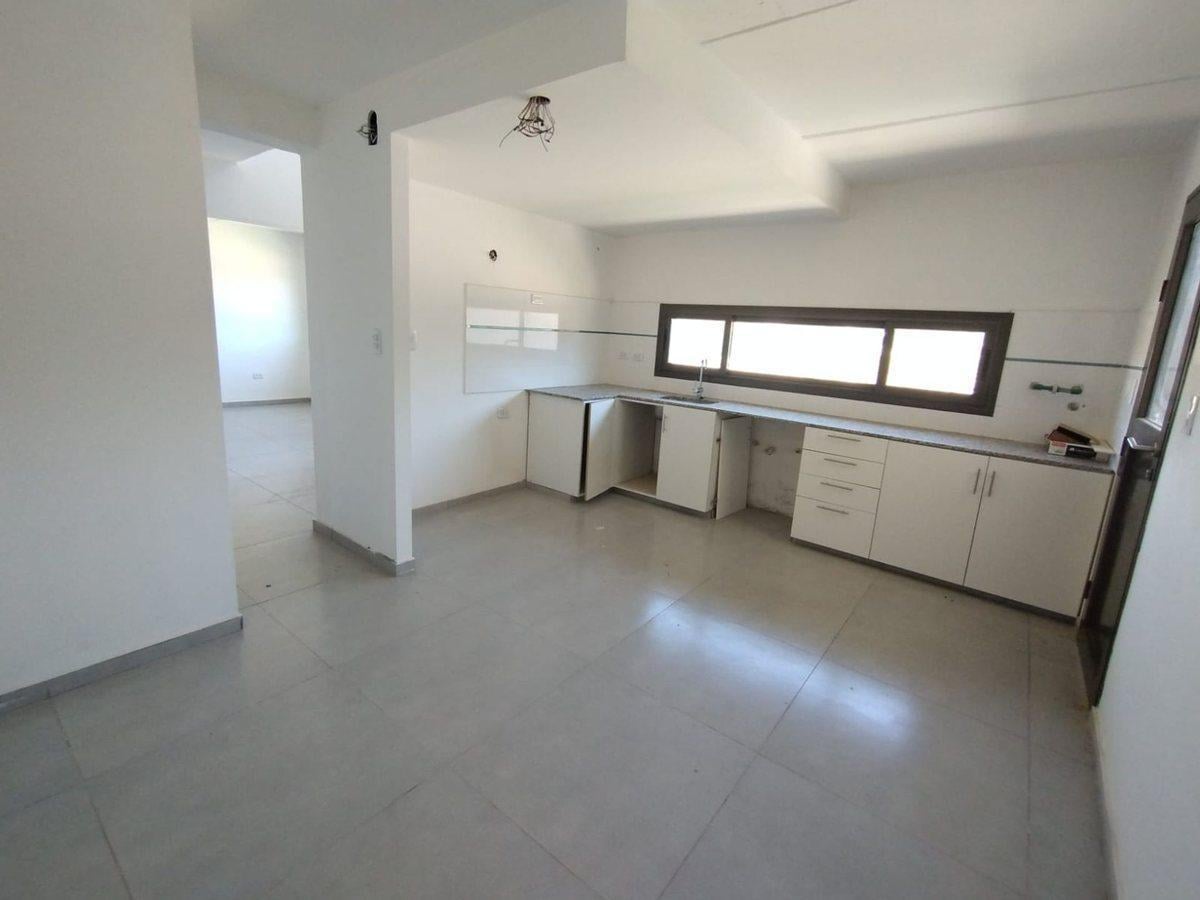 Foto de Duplex En Luzuriaga Con Entrega En Junio 2027, imagen 5