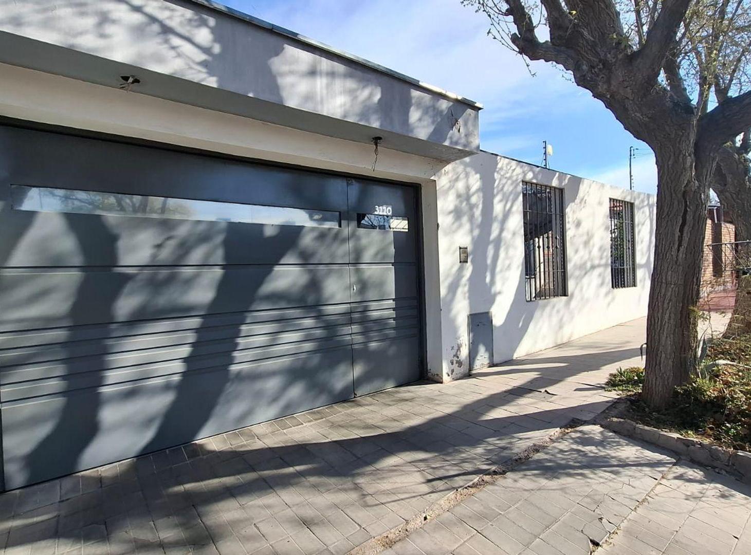 Foto de Casa en Venta en Barrio Grafico, Godoy Cruz, imagen 1