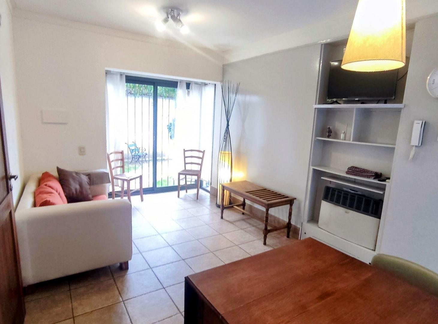 Foto de DEPARTAMENTO EN ALQUILER PLANTA BAJA 5TA SECCION, imagen 4